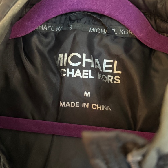 Michael Kors Puffy Vest - Picture 2 of 4